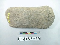 藏品(大型舌刃打製石斧)的圖片